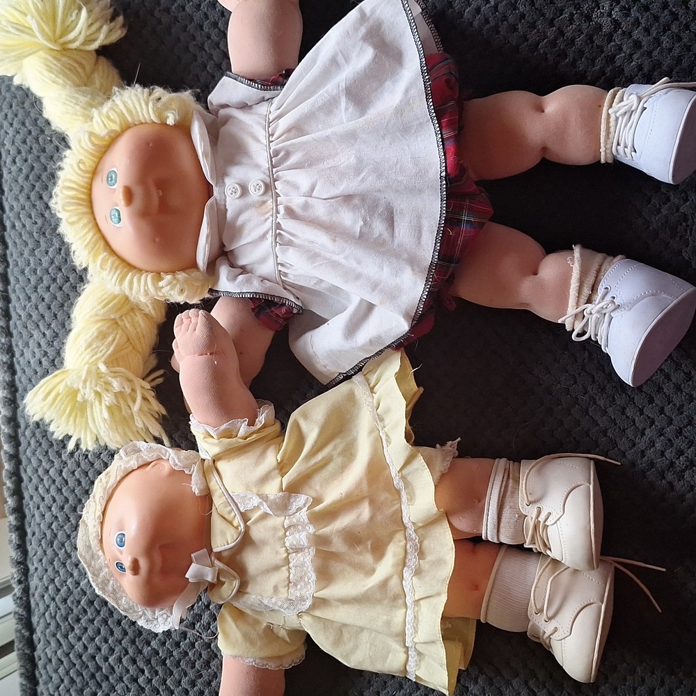 Cabbage patch kids dolls